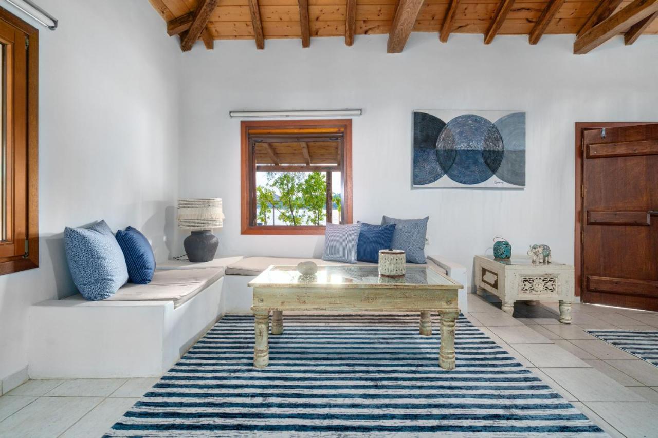 Amouage Boutique Home Kolios Exteriér fotografie